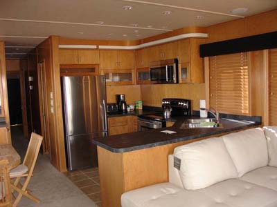 lake-powell-houseboat